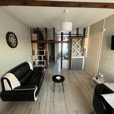 Saint Martin Apartment Troyes Exterior photo